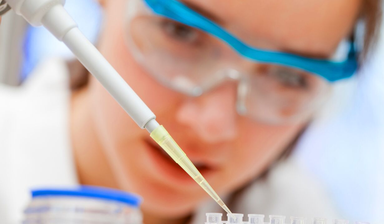 Laboratory analysis of urine a method of diagnosing prostatitis. 